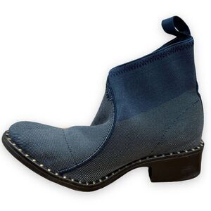 Charleston Shoe Company Barcelona Boot 6‎ Blue Denim Boho Ankle Bootie V-Cut